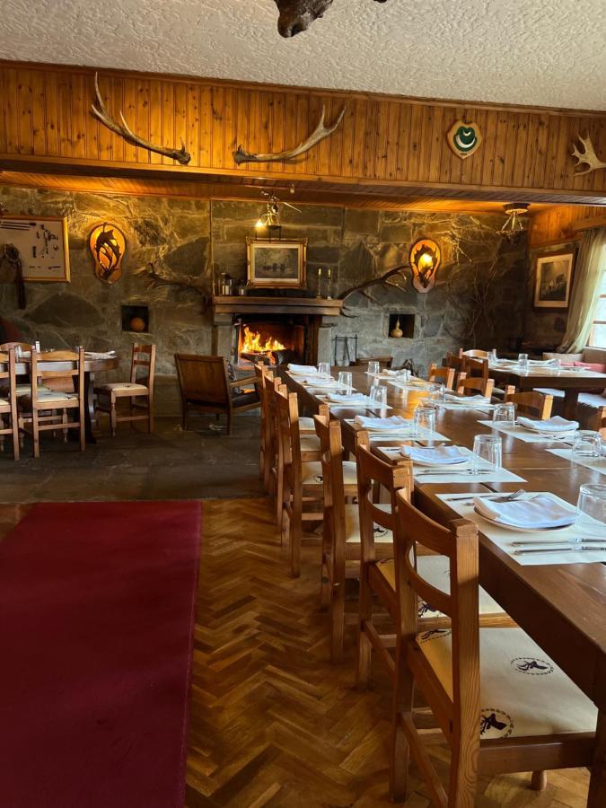 Bourazani Wild Life Resort Konitsa Exteriör bild