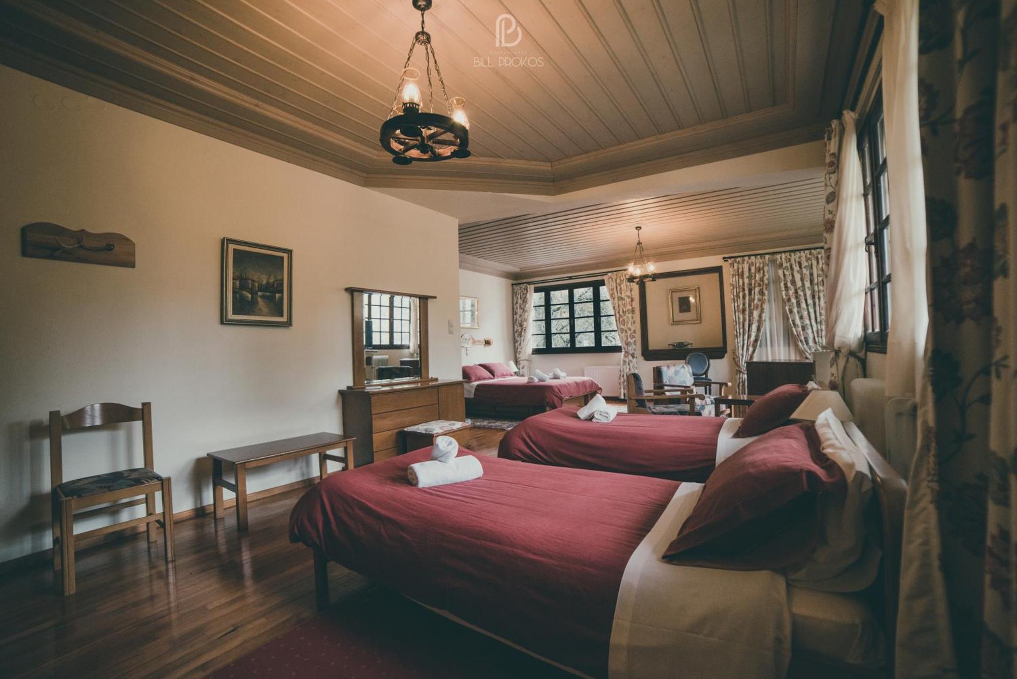 Bourazani Wild Life Resort Konitsa Rum bild