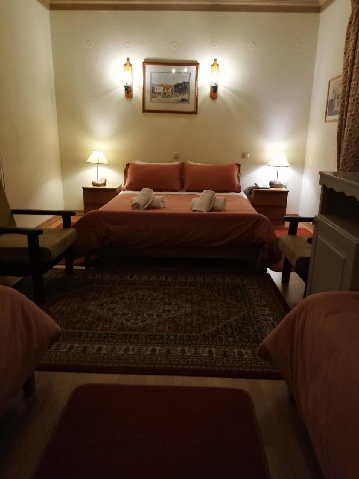 Bourazani Wild Life Resort Konitsa Rum bild