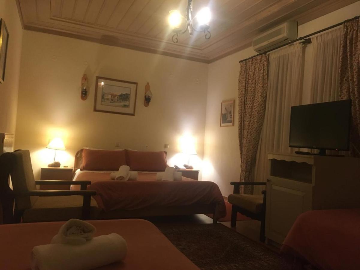 Bourazani Wild Life Resort Konitsa Rum bild